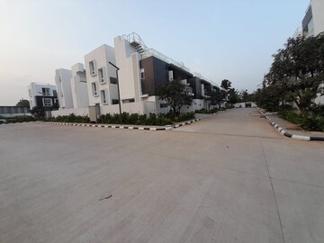 4 BHK Villa For Sale in Tellapur