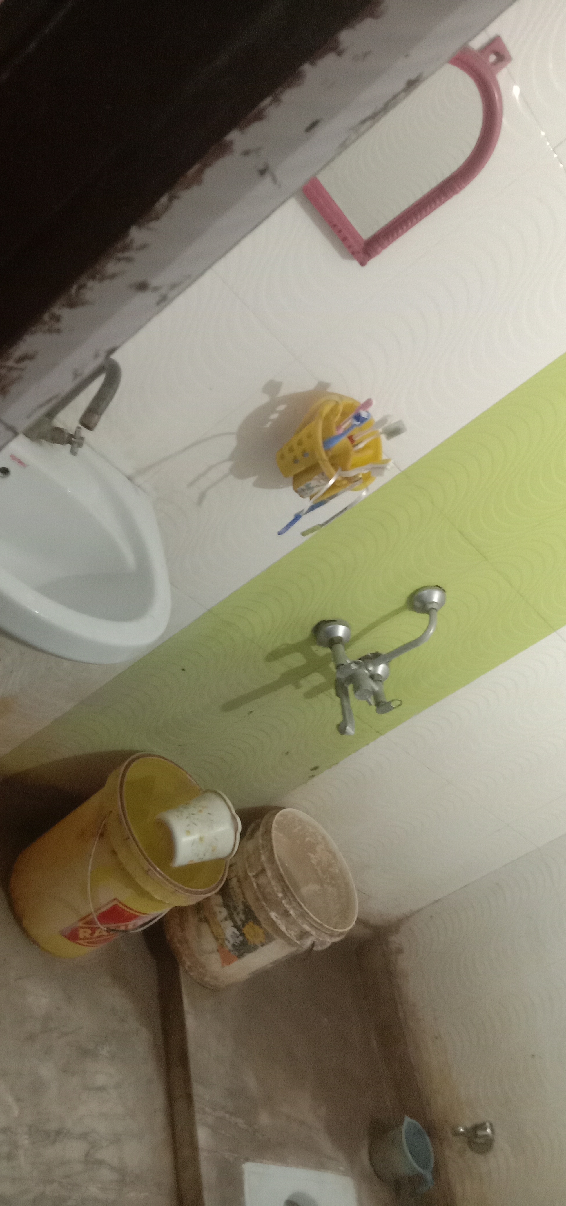 2 BHK + Servant Room Builder Floor For Sale in Guru Govind Apartment 