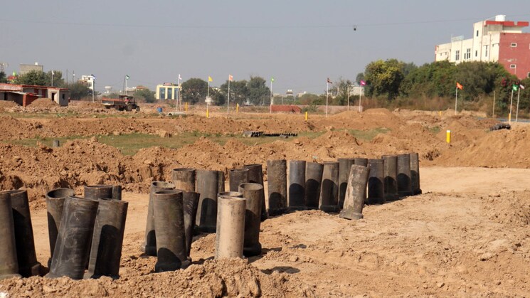 undefined, baltana  110 Sq.Yd. Plot In Baltana Zirakpur 7761322