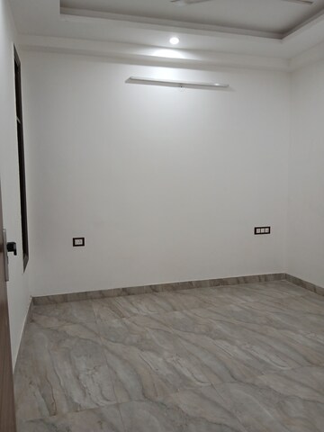 Room in 3 BHK Builder Floor at Chattarpur – for Sale