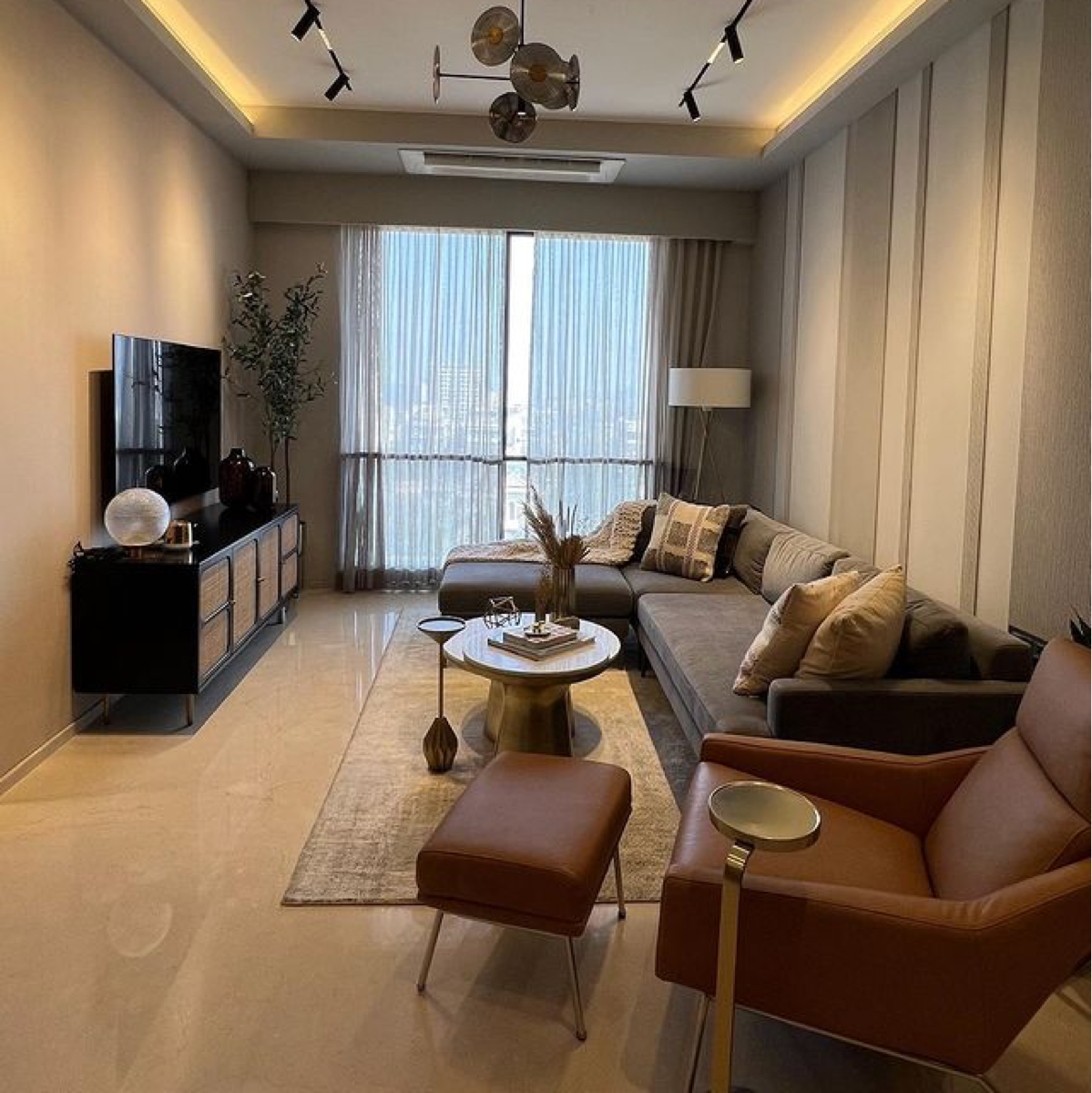 3 BHK Apartment For Sale in South Avenue Khar West 