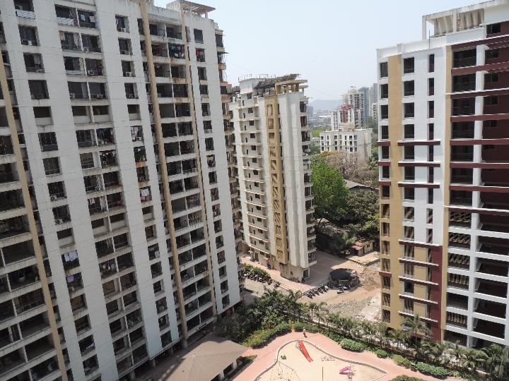 2 BHK Apartment फॉर रीसेल इन Kapur Bawdi Thane  6940967