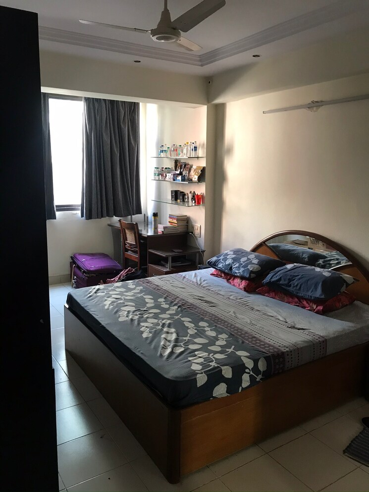 Bedroom, rajat-apartments 1 Bedroom 600 Sq.Ft. Apartment In Malabar Hill Mumbai 7761688