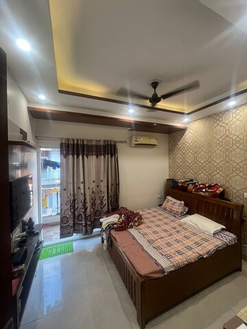 Bedroom in 2.5 BHK Builder Floor at Gms Road – for Sale