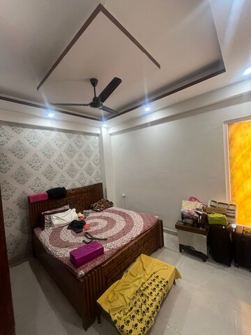 Bedroom in 2.5 BHK Builder Floor at Gms Road – for Sale