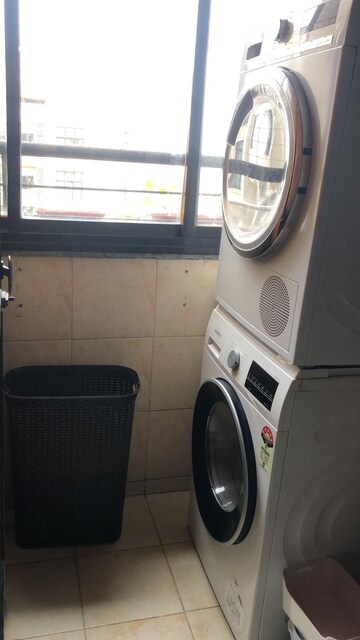 Parking in 2.5 BHK Apartment at Ashok Gardens, Sewri – for Rent