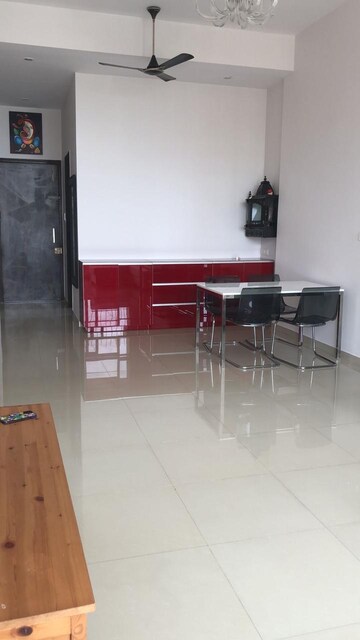 Furnished Amenities in 2.5 BHK Apartment at Ashok Gardens, Sewri – for Rent