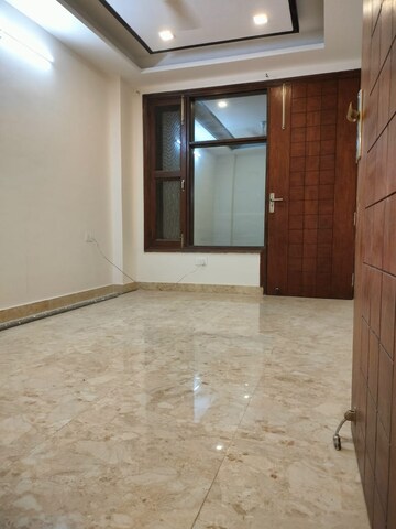 Room in 2 BHK Apartment at Nambiar Millennia, Sarjapur Road – for Sale