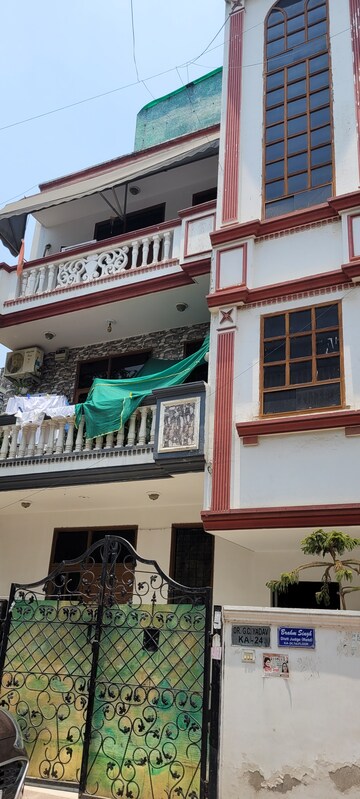 3.5 BHK Builder Floor – Exterior View View at Nai Basti - for Sale