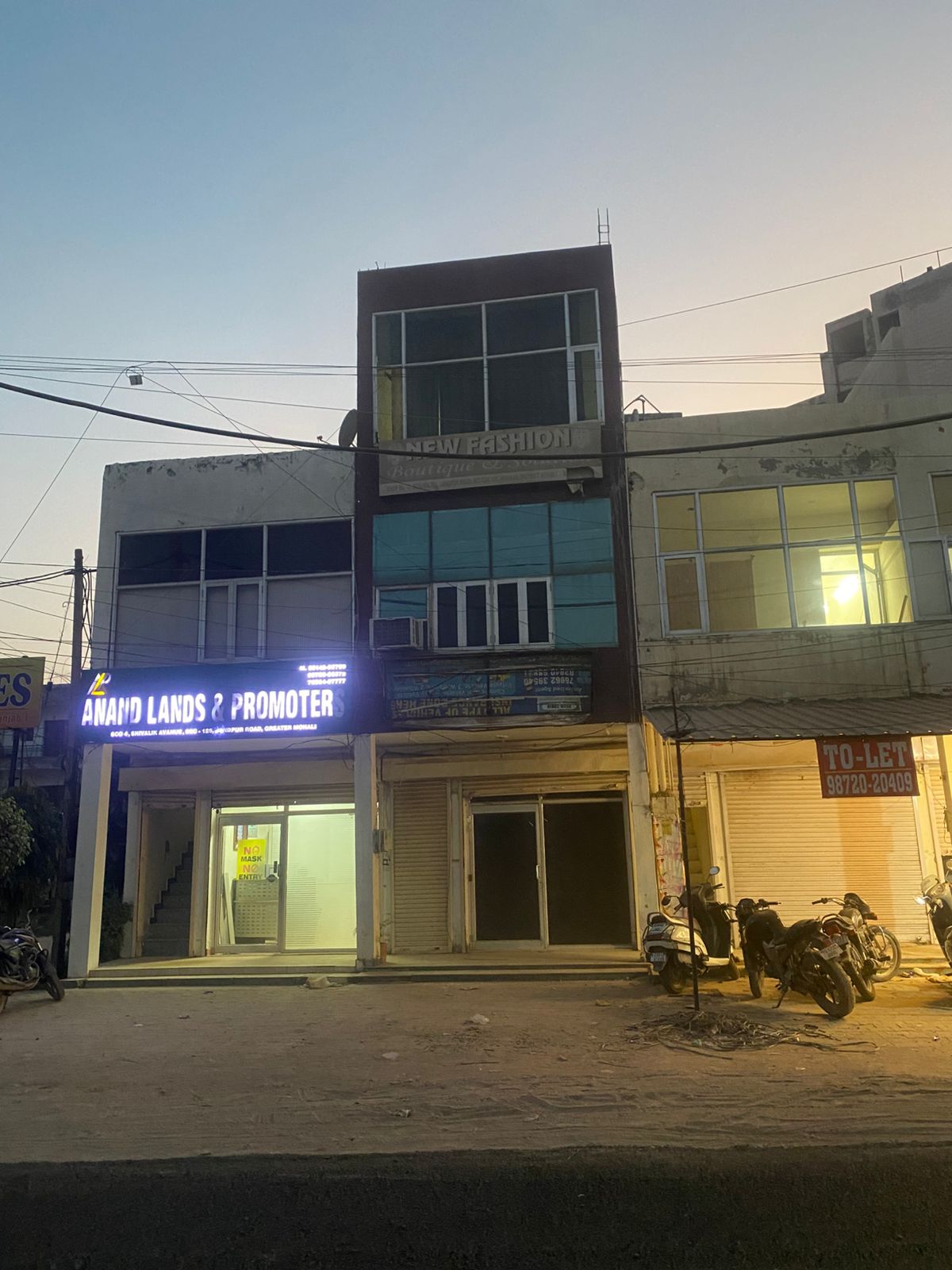 Commercial Showroom 63 Sq.Yd. For Resale in Sector 125 Mohali  7762812