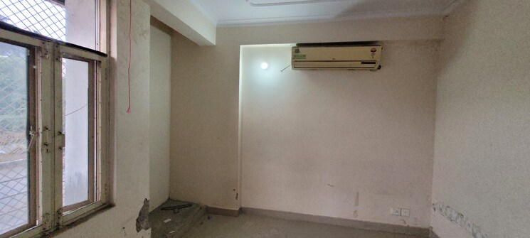 Room, antriksh-green-kaushambi 2.5 Bedroom 1500 Sq.Ft. Apartment In Dabur Chowk Ghaziabad 7762828