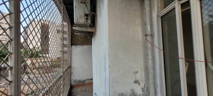 Bathroom, antriksh-green-kaushambi 2.5 Bedroom 1500 Sq.Ft. Apartment In Dabur Chowk Ghaziabad 7762828