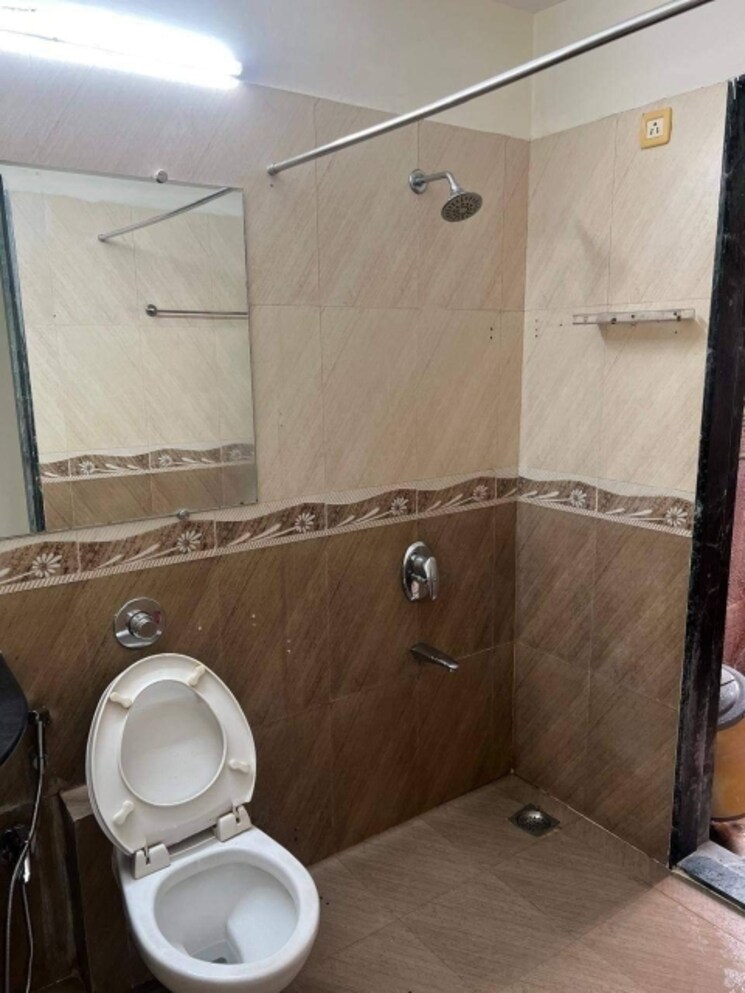 Bathroom, shiv-shakti-shree-yashwant-empire 1 Bedroom 600 Sq.Ft. Apartment In Nalasopara East Palghar 7762871
