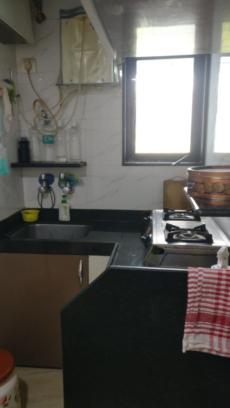 Living Room, shree-vinayak-society 1 Bedroom 450 Sq.Ft. Apartment In Vile Parle East Mumbai 7762874