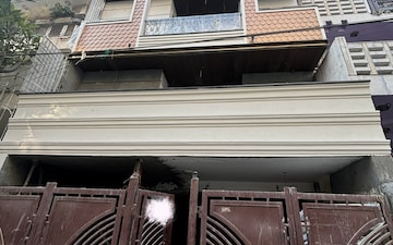 3 BHK Independent House For Sale in Sarvapriya Vihar