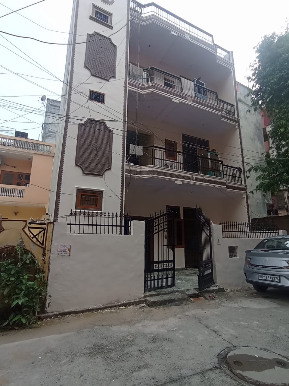 1 RK Independent House For Rent in Noida Central Noida  7762969