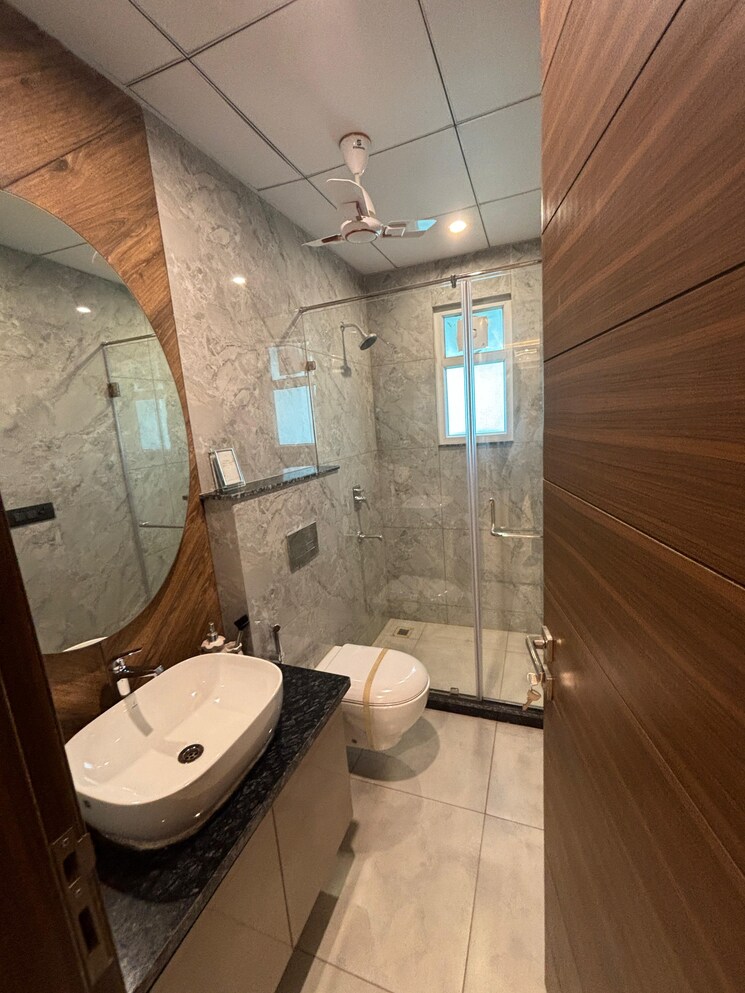 Bathroom, raj-one-good-earth 3 Bedroom 1611 Sq.Ft. Apartment In Sector 71 Gurgaon 7762982