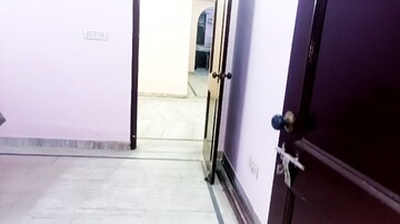 Room in 3 BHK Builder Floor at Vaishali Sector 5 – for Sale
