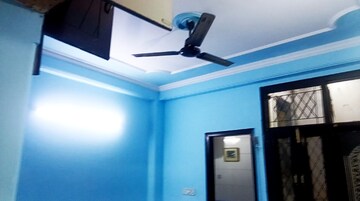 Room in 3 BHK Builder Floor at Vaishali Sector 5 – for Sale