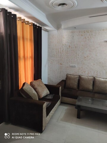 2 BHK Apartment For Rent in Surya Towers Zirakpur, Lohgarh