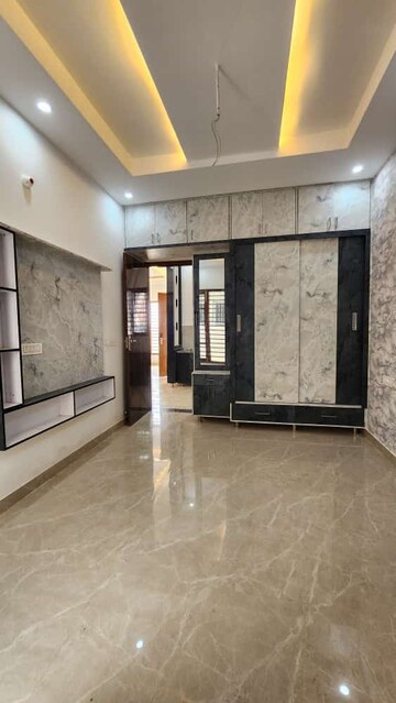 Room in 3 BHK Independent House at Sector 124 – for Sale