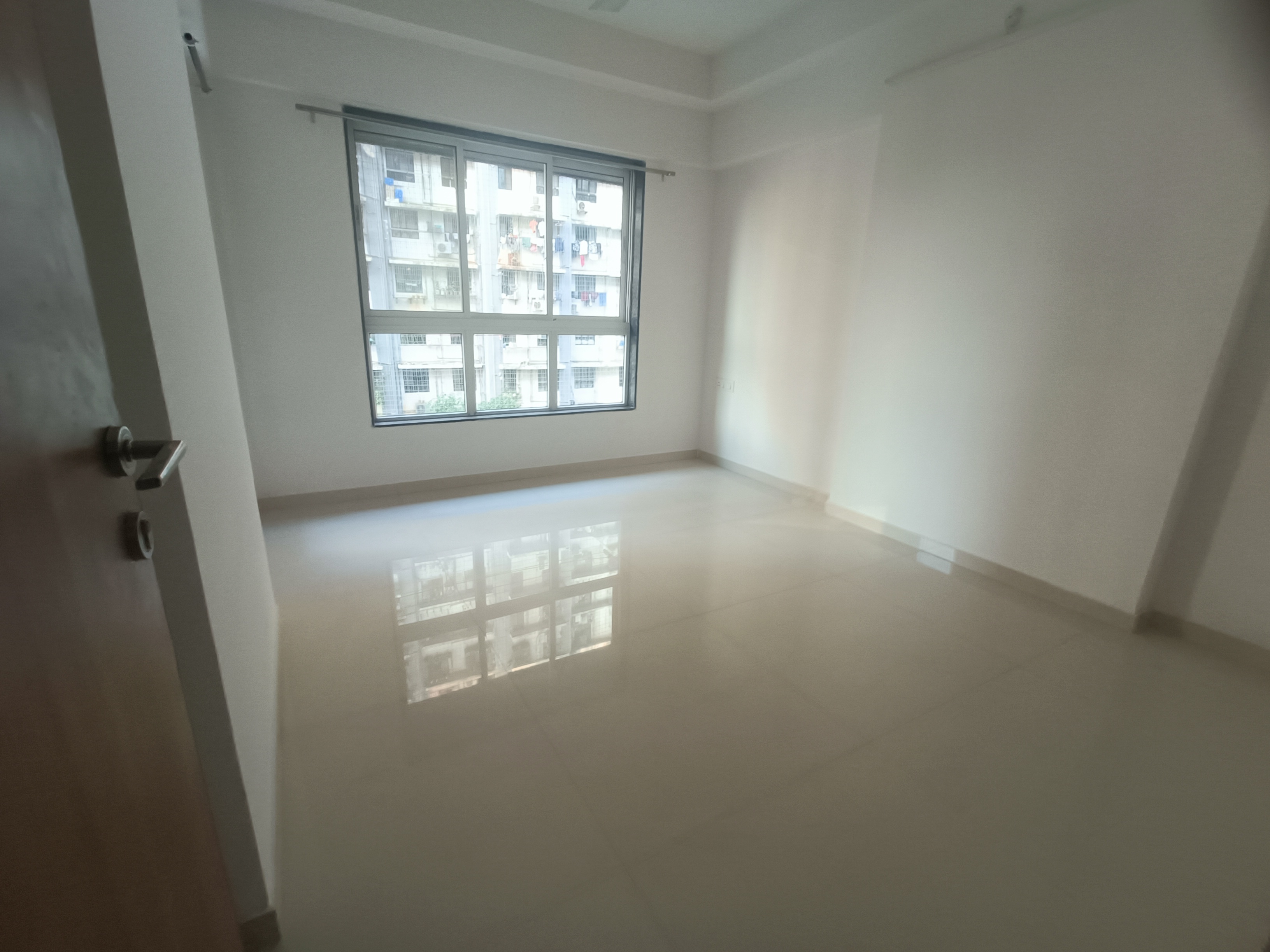 1 BHK + Extra Room Apartment For Sale in Godrej Prime