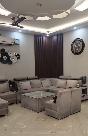 3.5 BHK Builder Floor For Sale in Nehru Nagar