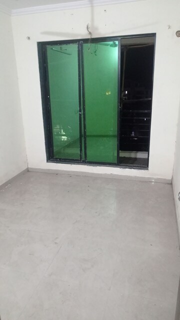 Room in 2 BHK Apartment at Suncity Avenue, Kharghar – for Sale