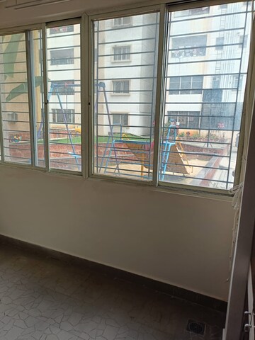 Room in 3 BHK Apartment at Vedant Vihas, Bannerghatta Road – for Rent