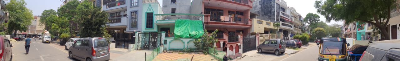 4 BHK + Pooja Room,Servant Room Villa For Sale in Arun Vihar