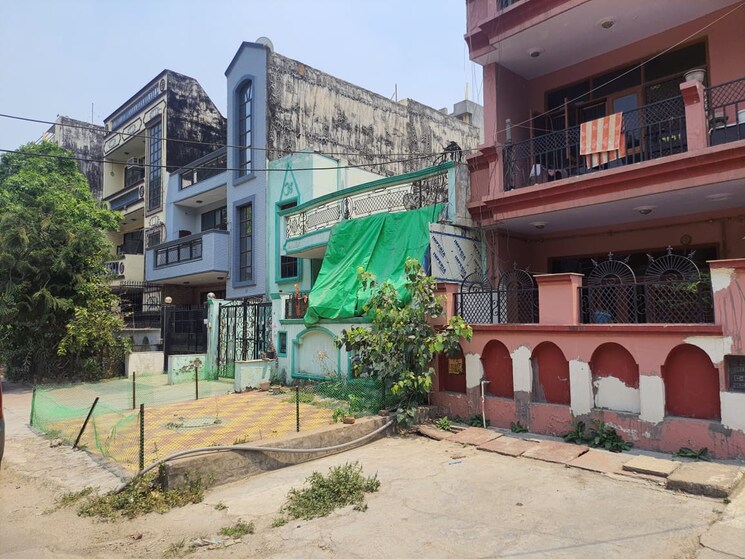 Exterior View, arun-vihar 4 Bedroom 165 Sq.Mt. Villa In Sector 29 Noida 7763479