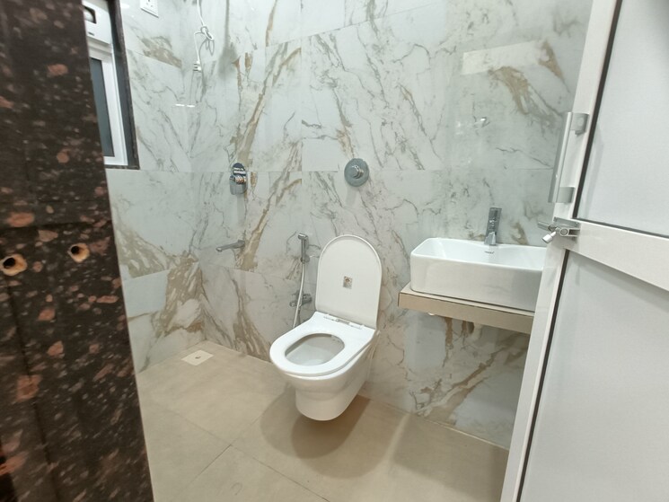 Bathroom, veena-serene 2 Bedroom 585 Sq.Ft. Apartment In Chembur Mumbai 7763597