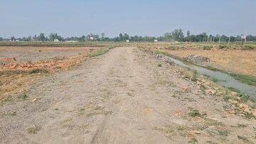 Plot Area in  Plot at Sultanpur Road – for Sale