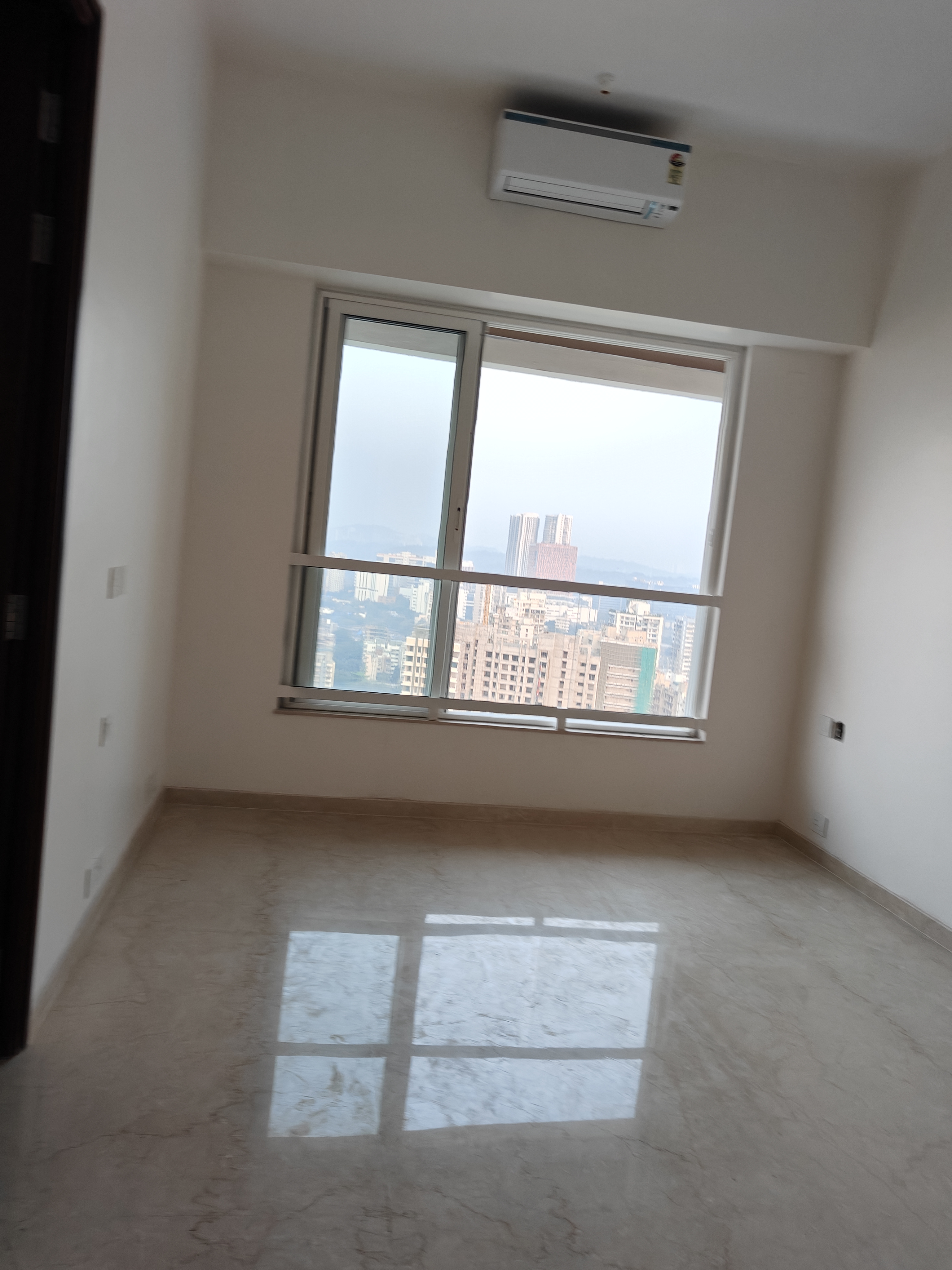2 BHK Apartment For Sale in Evershine Greens
