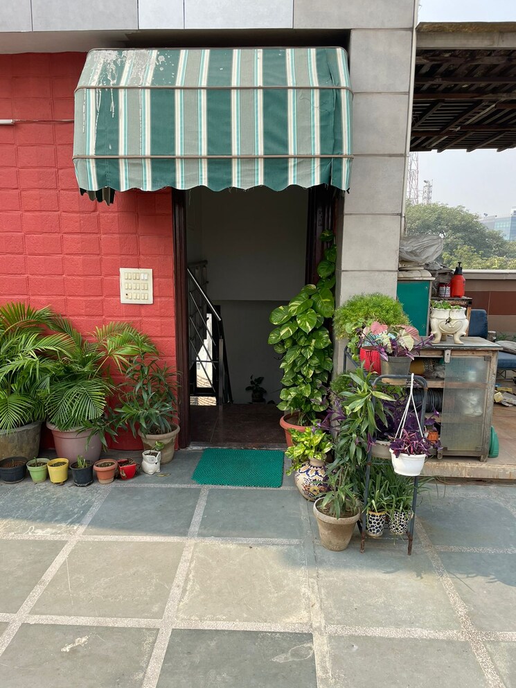 Balcony, greater kailash i 2 Bedroom 1800 Sq.Ft. Builder Floor In Greater Kailash I Delhi 7763955