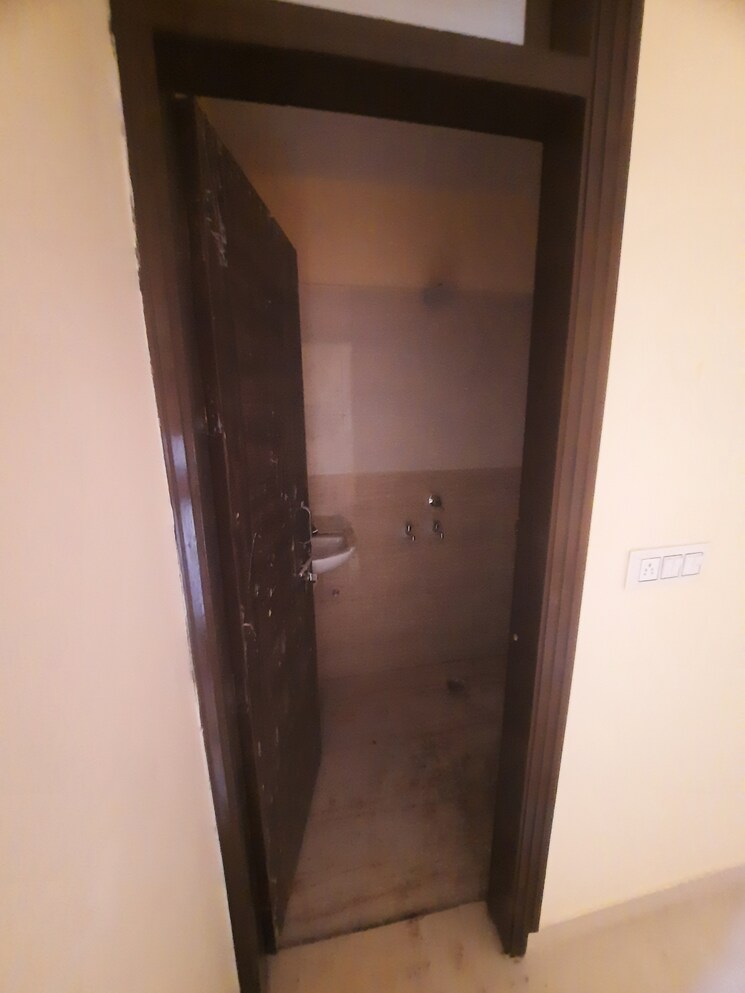 undefined, bindal-enclave 2 Bedroom 650 Sq.Ft. Apartment In Phi Iv Greater Noida Greater Noida 7763962