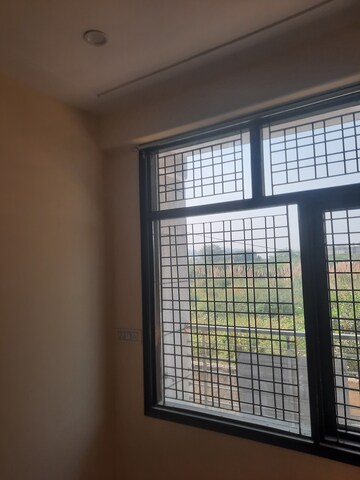 Room in 2 BHK Apartment at Bindal Enclave, Phi Iv Greater Noida – for Sale