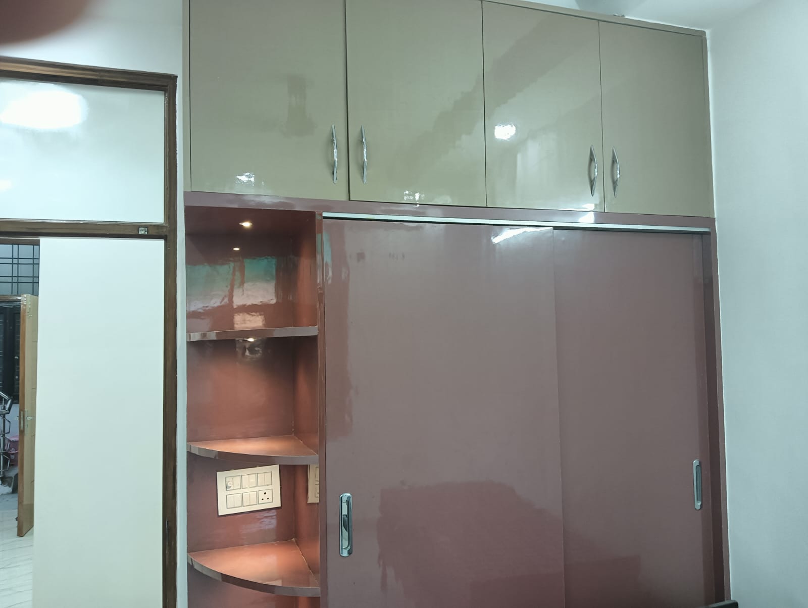 2 BHK Builder Floor For Sale in Indrapuram