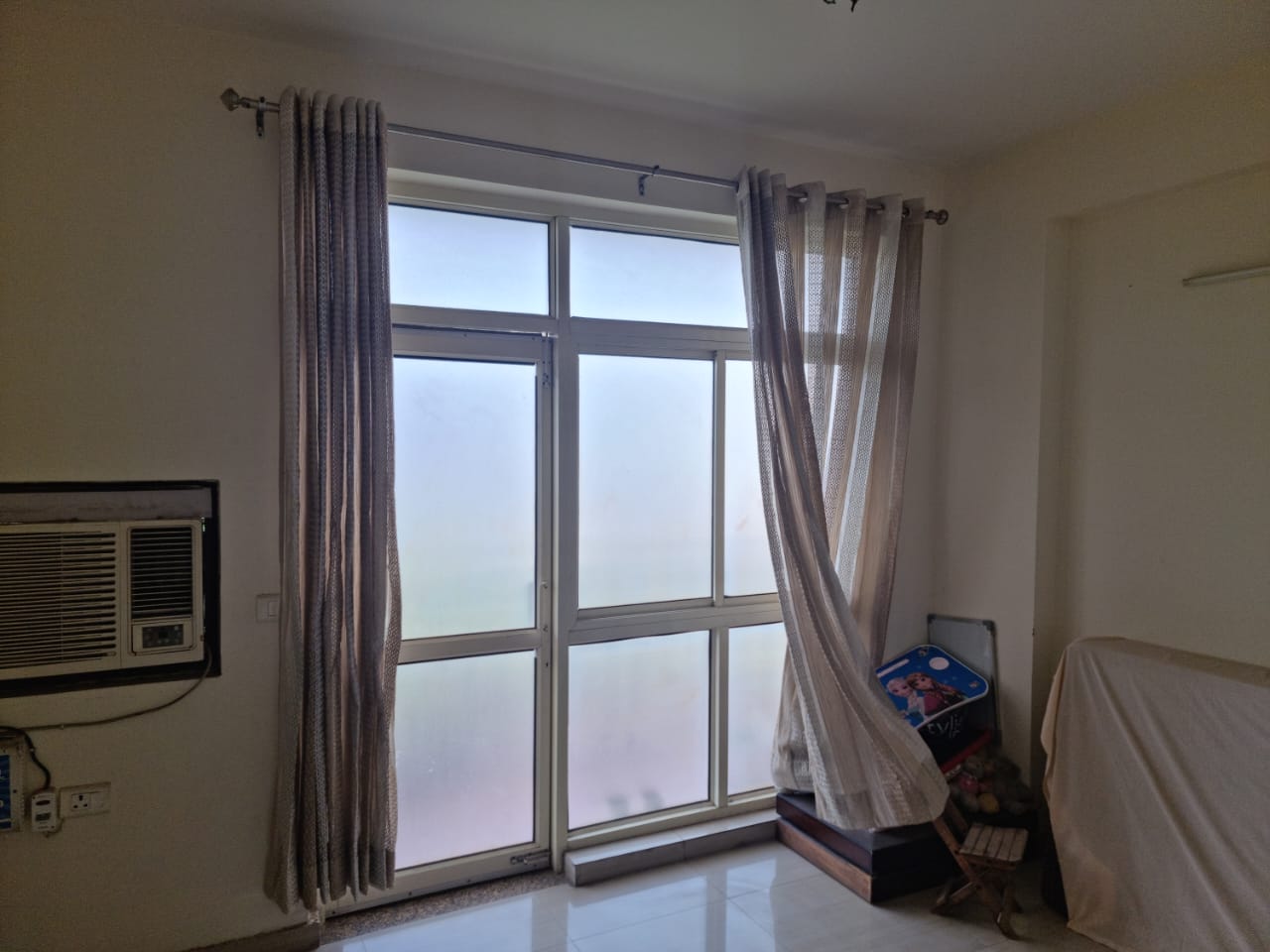 2 BHK Apartment For Rent in BPTP Discovery Park Sector 80 Faridabad  7764225