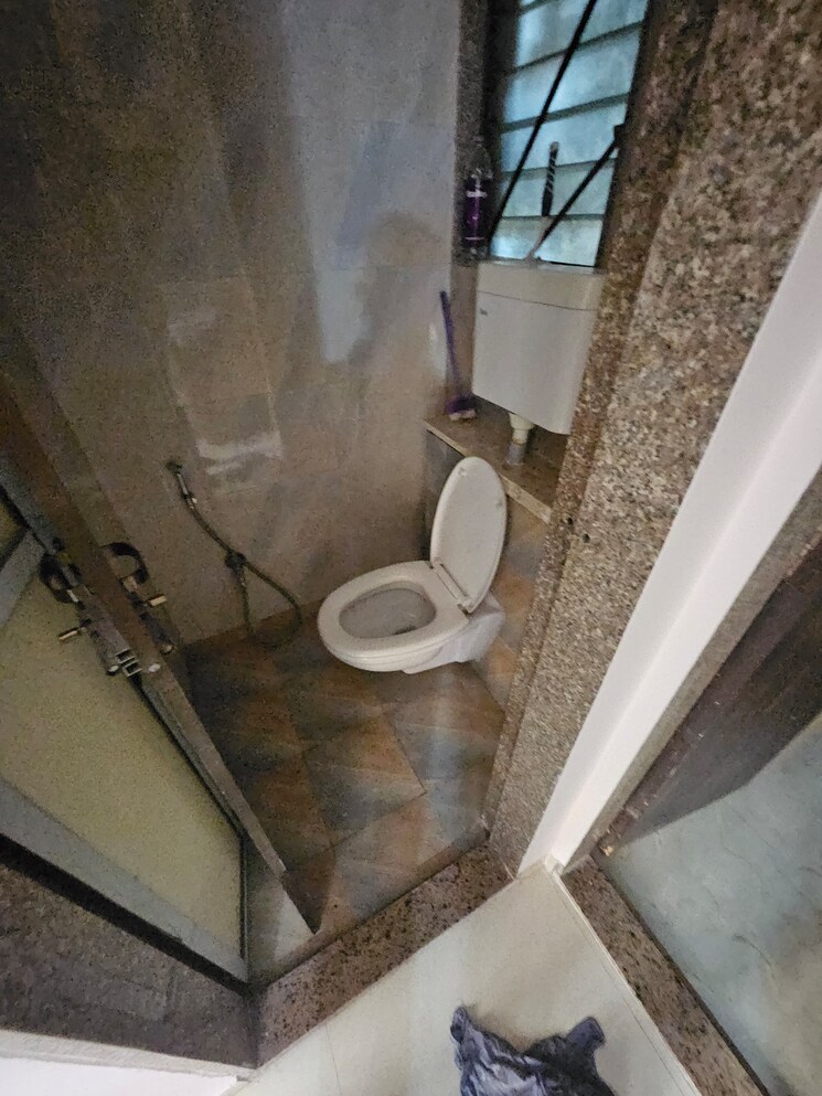 Bathroom, paradise-sai-sahil 1 Bedroom 650 Sq.Ft. Apartment In Ulwe Navi Mumbai 7764246