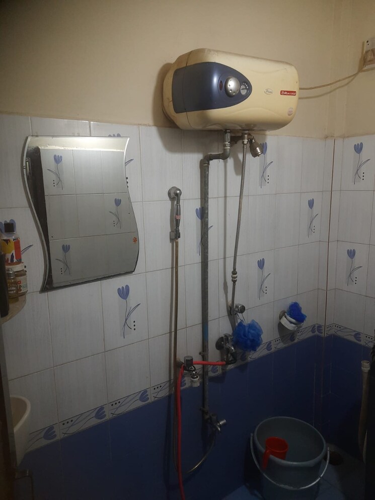 Attached Bathroom, ganga-puram-chs 1 Bedroom 400 Sq.Ft. Apartment In Viman Nagar Pune 7764363