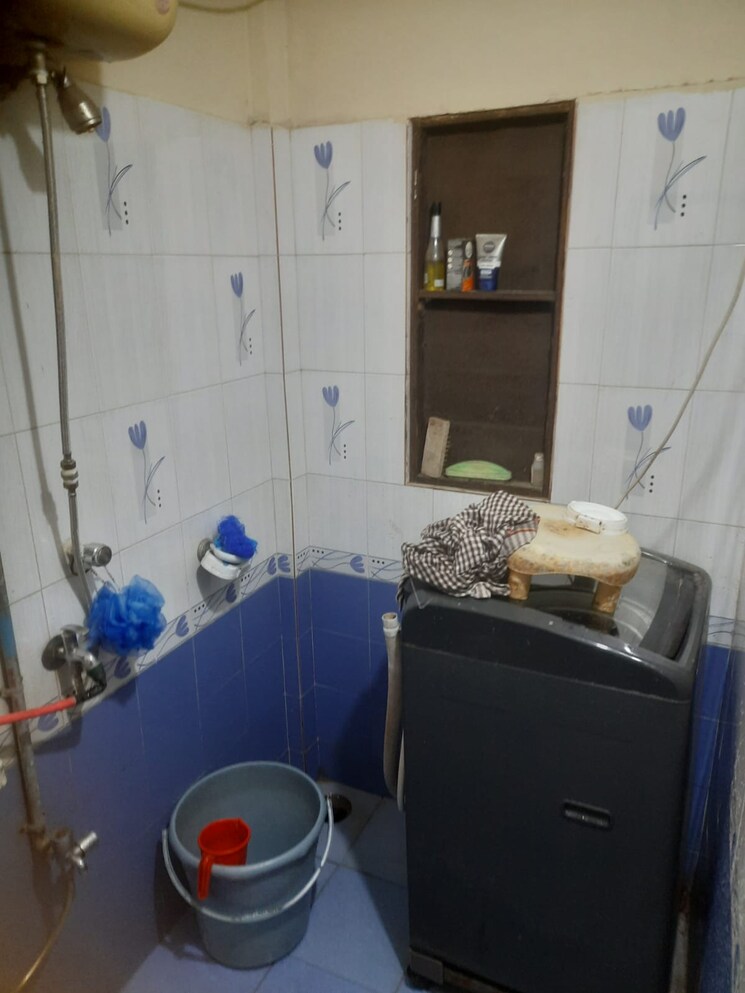 Bathroom, ganga-puram-chs 1 Bedroom 400 Sq.Ft. Apartment In Viman Nagar Pune 7764363