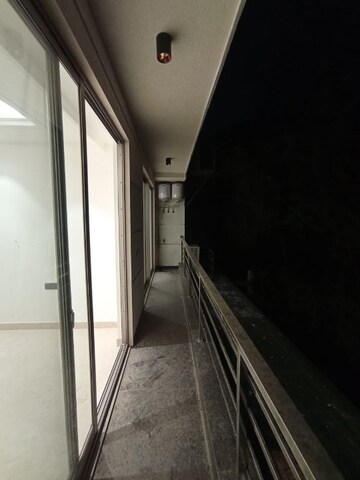 Balcony in 3 BHK Builder Floor at East Patel Nagar – for Rent
