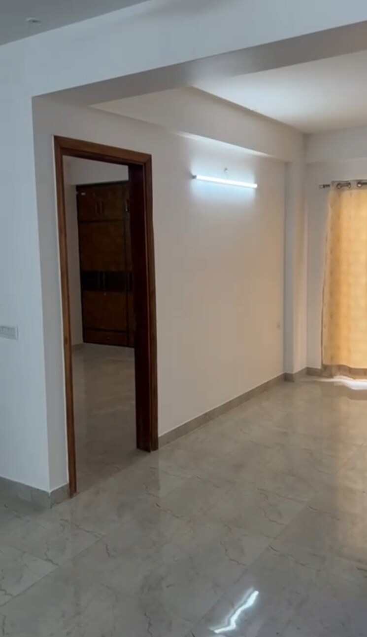 Room, uninav-eden 3 Bedroom 2090 Sq.Ft. Builder Floor In Raj Nagar Extension Ghaziabad 7764764