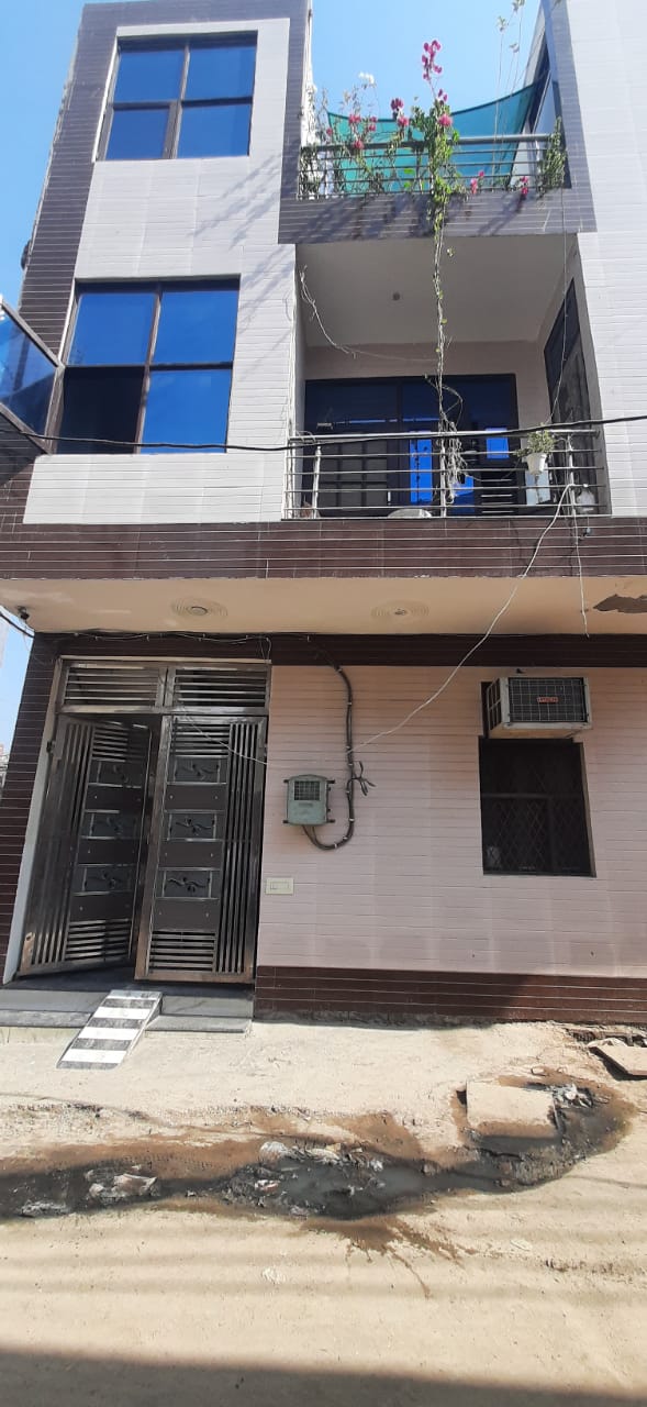 2.5 BHK + Extra Room Independent House For Sale in Tilpat Palla