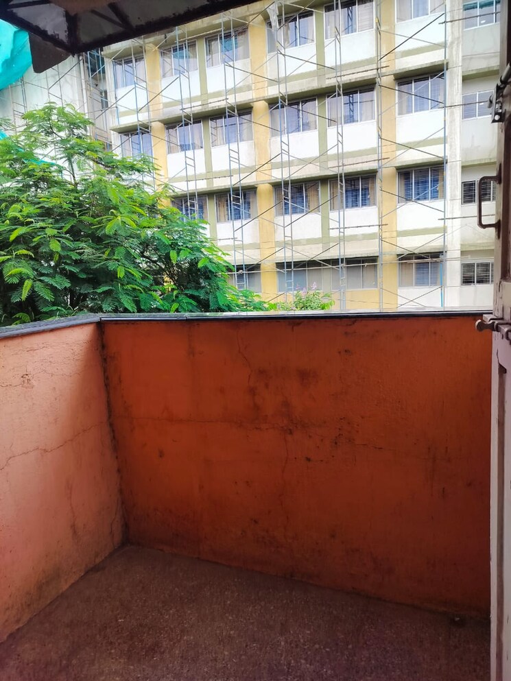 Balcony, ic colony 2 Bedroom 756 Sq.Ft. Apartment In Ic Colony Mumbai 7764816