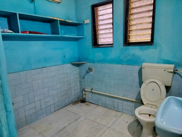 Bathroom, ic colony 2 Bedroom 756 Sq.Ft. Apartment In Ic Colony Mumbai 7764816