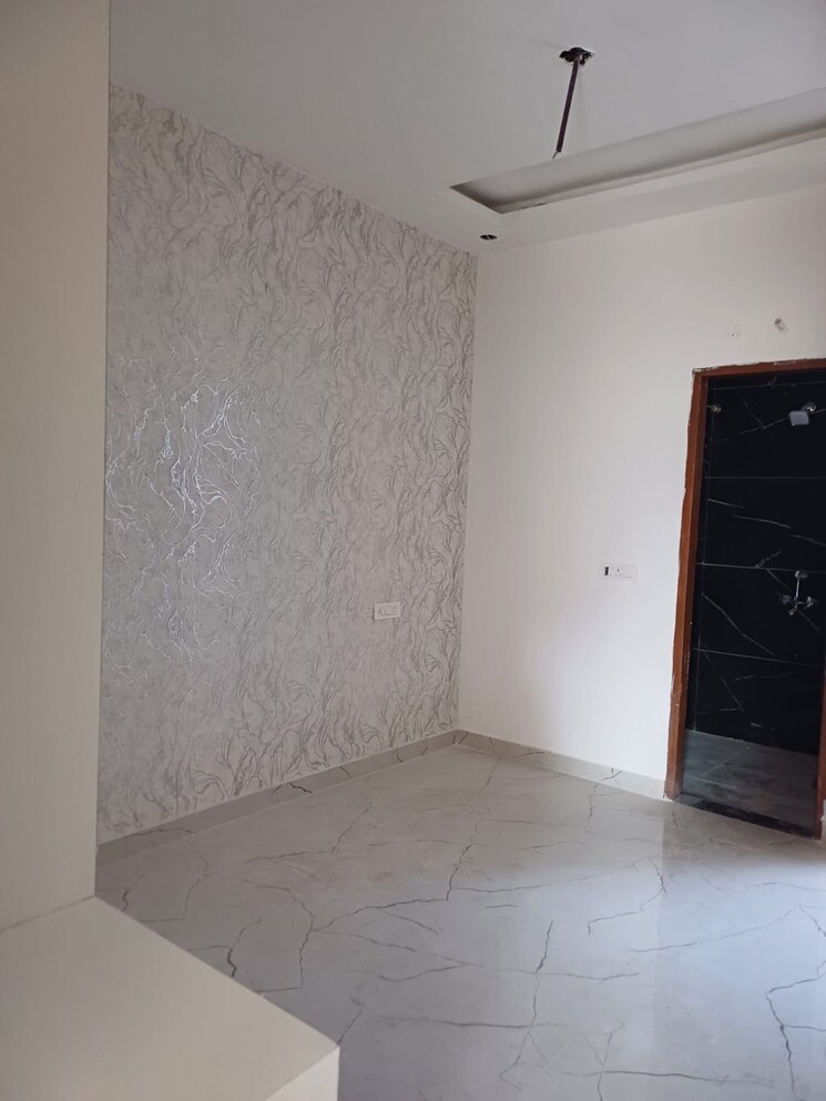 Room, sector 126 4 Bedroom 100 Sq.Yd. Independent House In Sector 126 Mohali 7764836