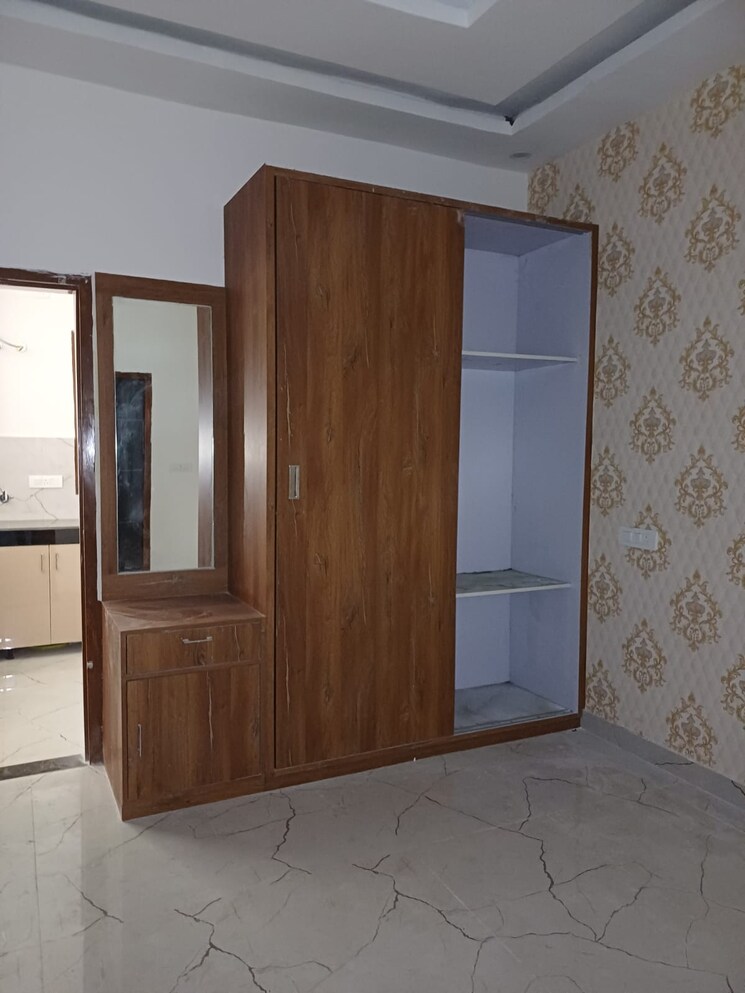 Room, sector 126 4 Bedroom 100 Sq.Yd. Independent House In Sector 126 Mohali 7764836