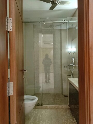 Building Lobby in 4 BHK Builder Floor at Pitampura – for Sale